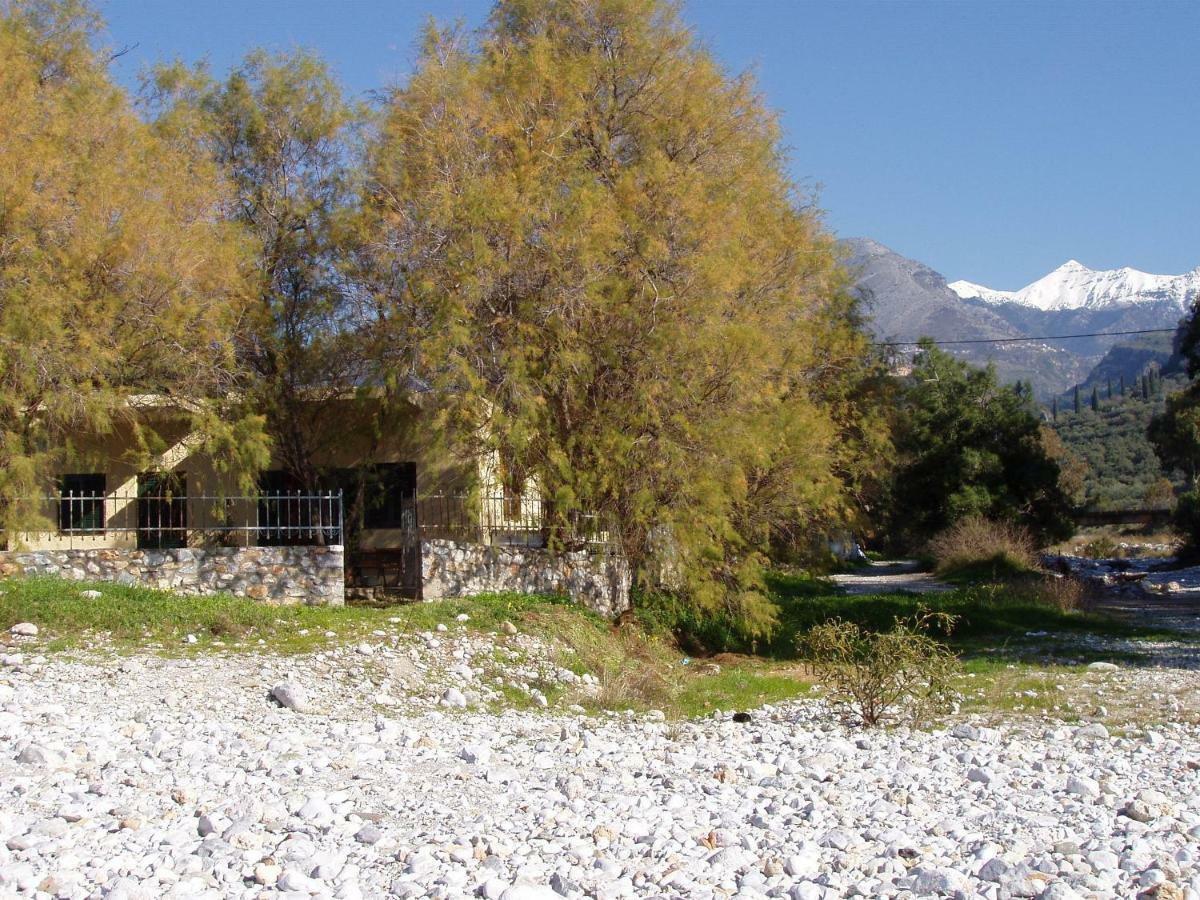 Elpidas Holiday House Kardamyli Exterior photo